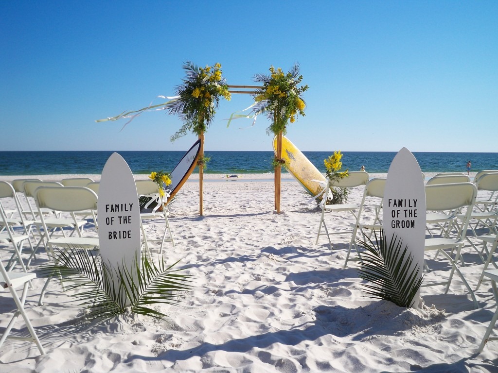 Stylish-Beach-Wedding-Decoration-Concepts-Newest-Assortment