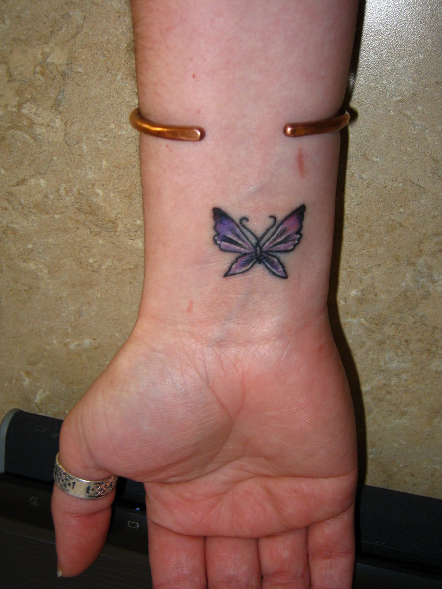 amazing-butterfly-wrist-tattoos