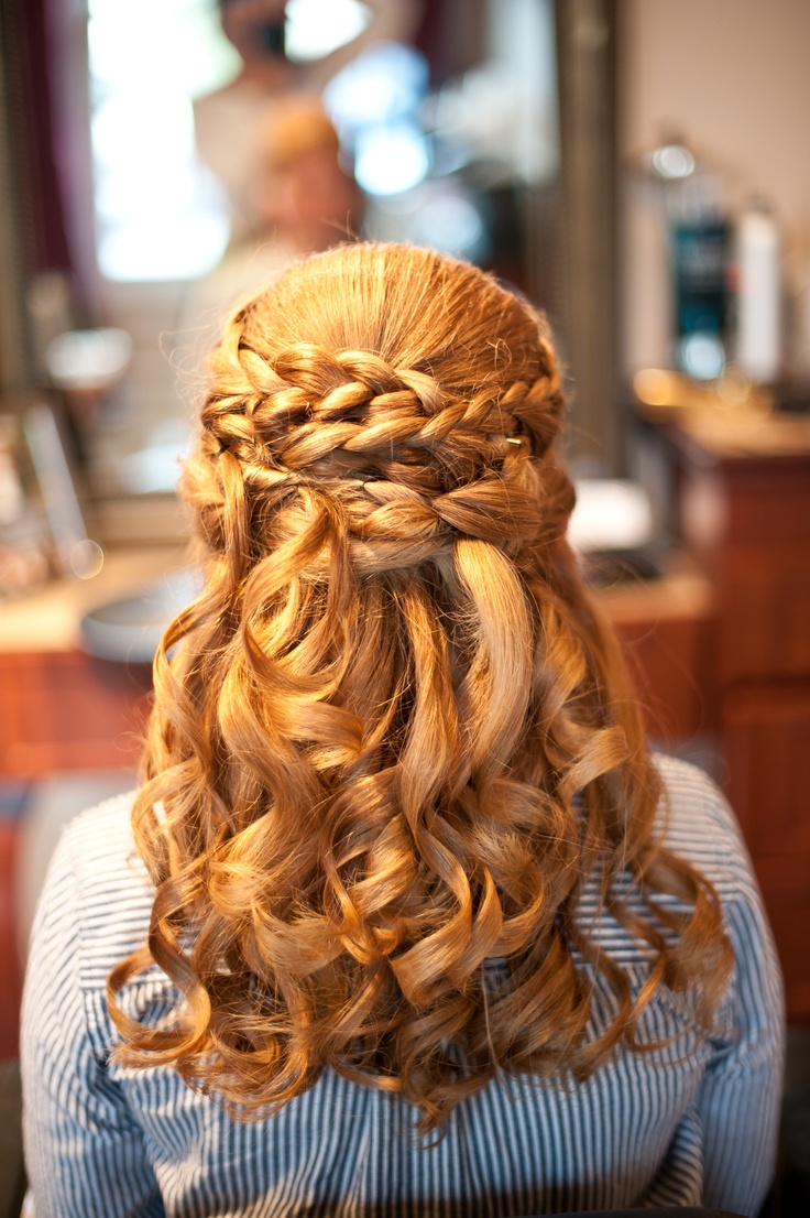 long-curly-hairstyles-for-prom-with-braid-prom-hairstyles-with-braids-or-twists-1-pict