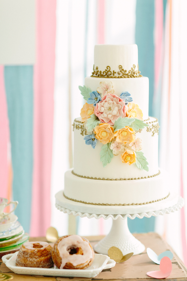 pastel-wedding-cake