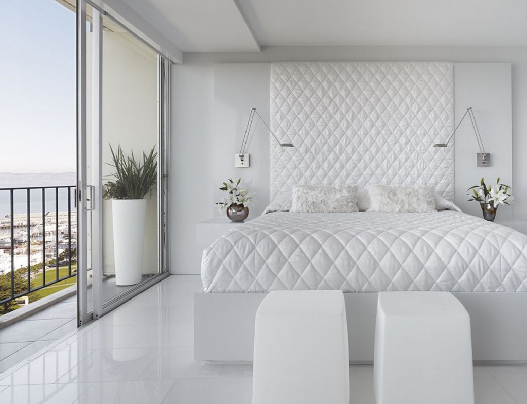 simple-casual-white-bedroom-english-interior-design-ideas