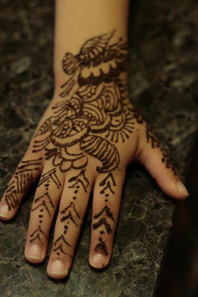 simple henna tattoo ideas