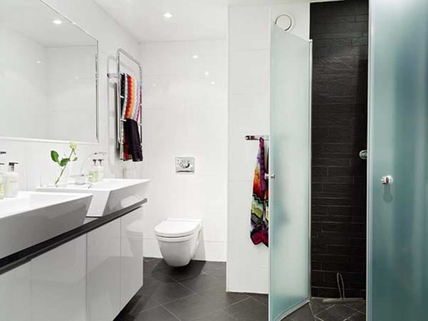 small-bathroom-design-minimalist-ideas-on-bathroom-design-ideas