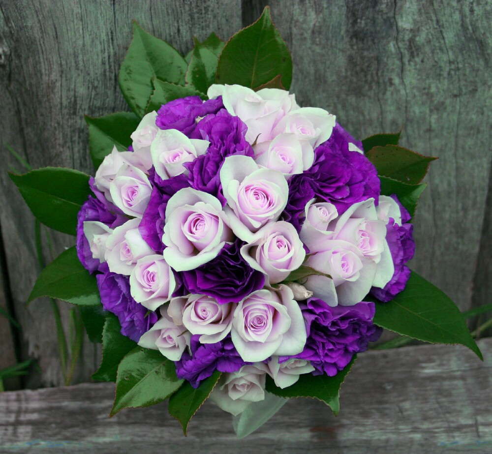 wedding-bouquet-with-white-and-purple-flowers