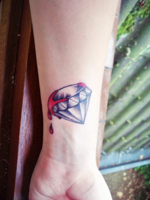 Best-Diamond-Tattoo-Designs