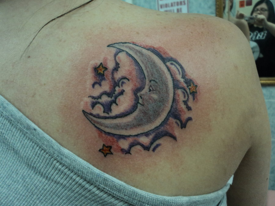 Cloudy-Moon-Tattoo