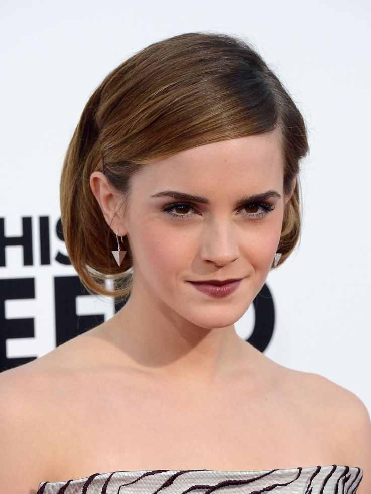 Emma-Watson-Short-Bob-Hairstyles