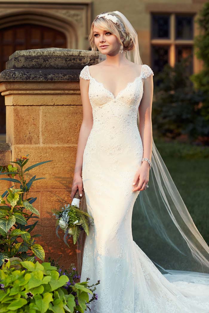 Essense-of-Australia-Wedding-Dress-style-D1767