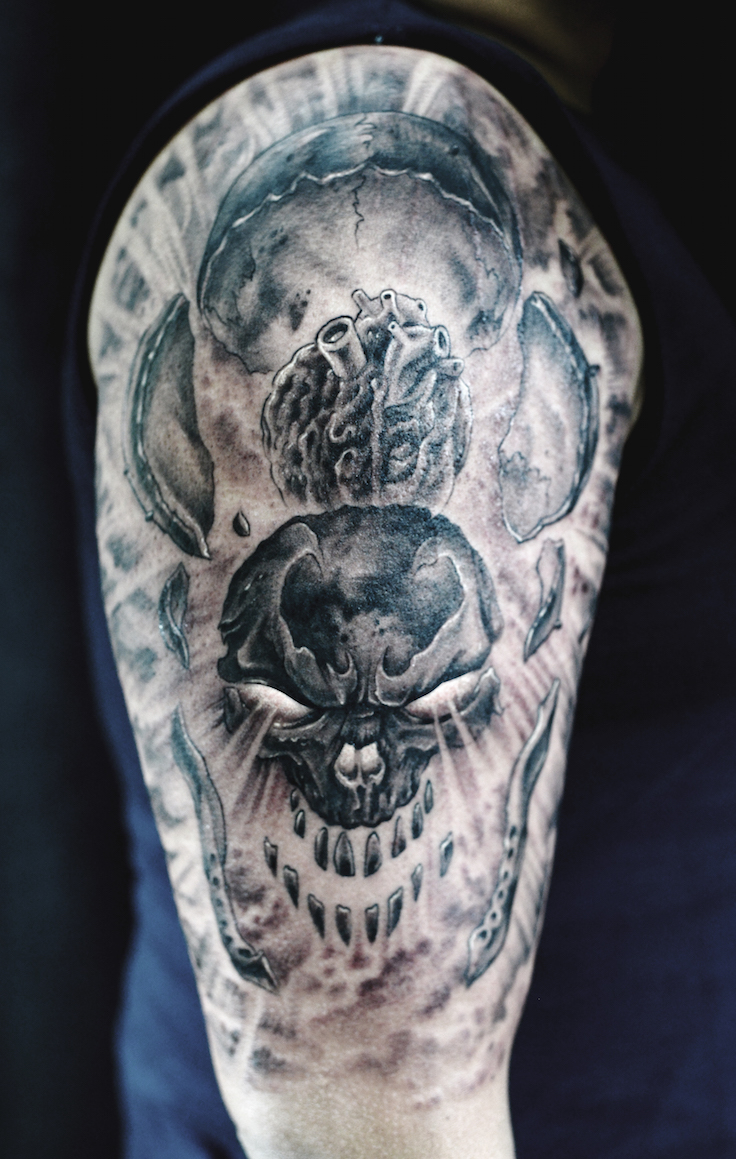 Half-sleeve-Skull-tattoo