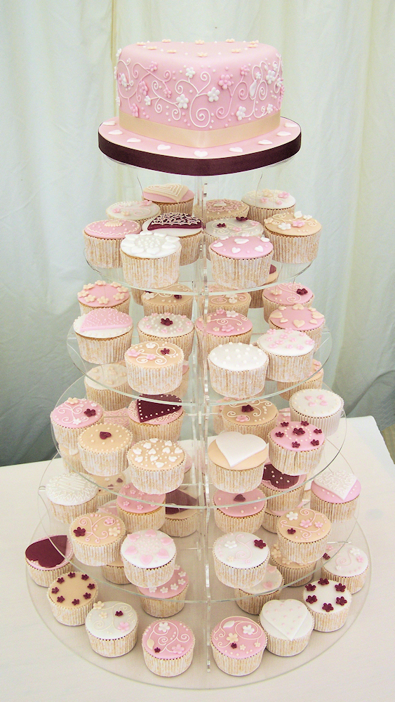 How-to-Make-a-Wedding-Cake-with-a-Cupcake