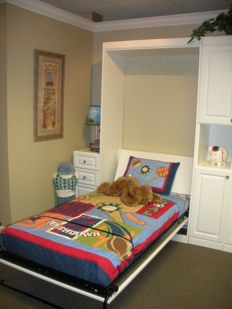 Kids Bedroom Furniture - Murphy Bed