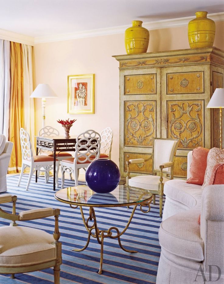 Love these fresh colors for a fun, creative family room