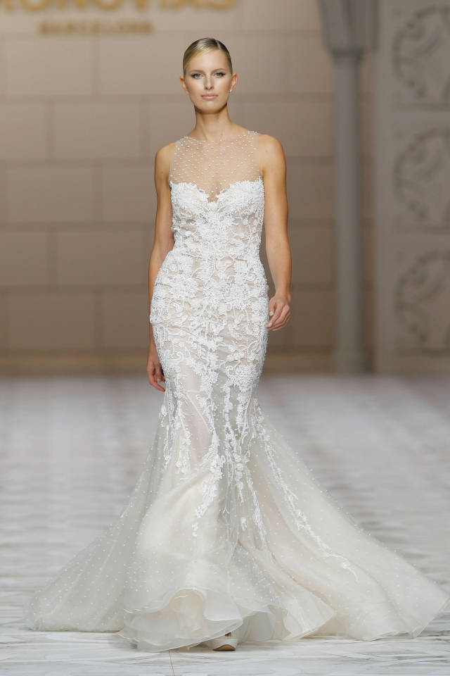 best-designer-wedding-gowns-2015-ever-8