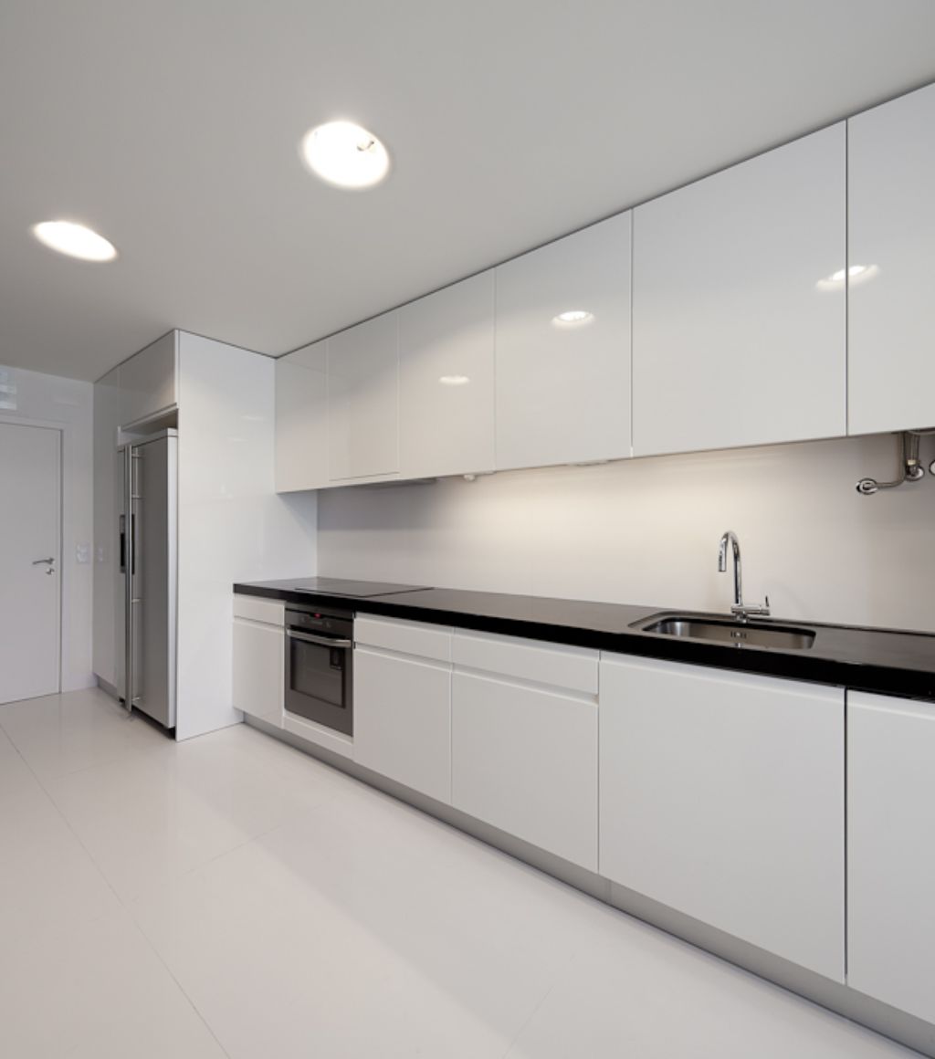 nice-contemporary-white-kitchen-with-white-modern-apartment-kitchen-decoration-home-design-inspiration