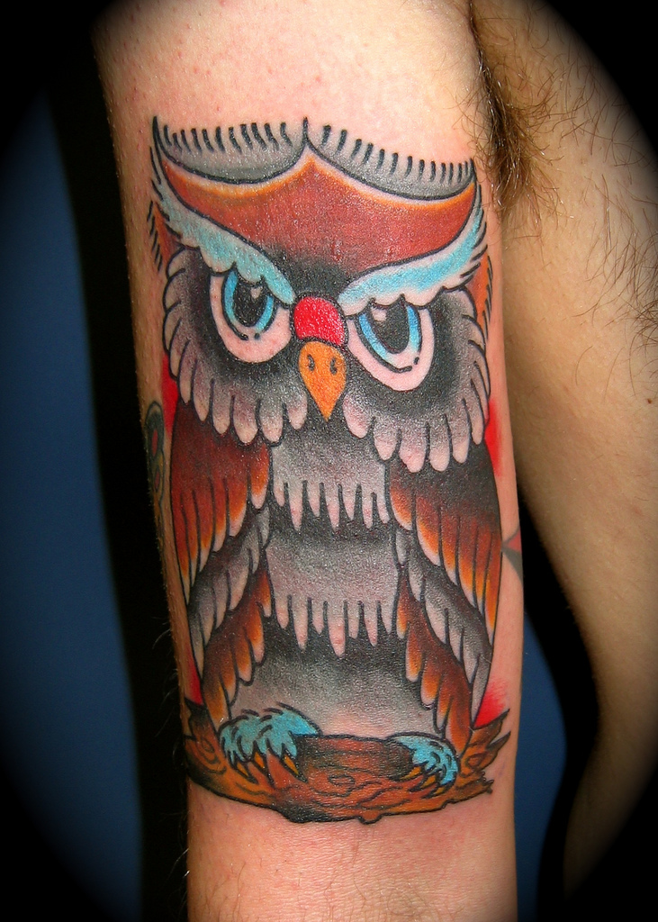 old school owl by Johannes Skindeeplove