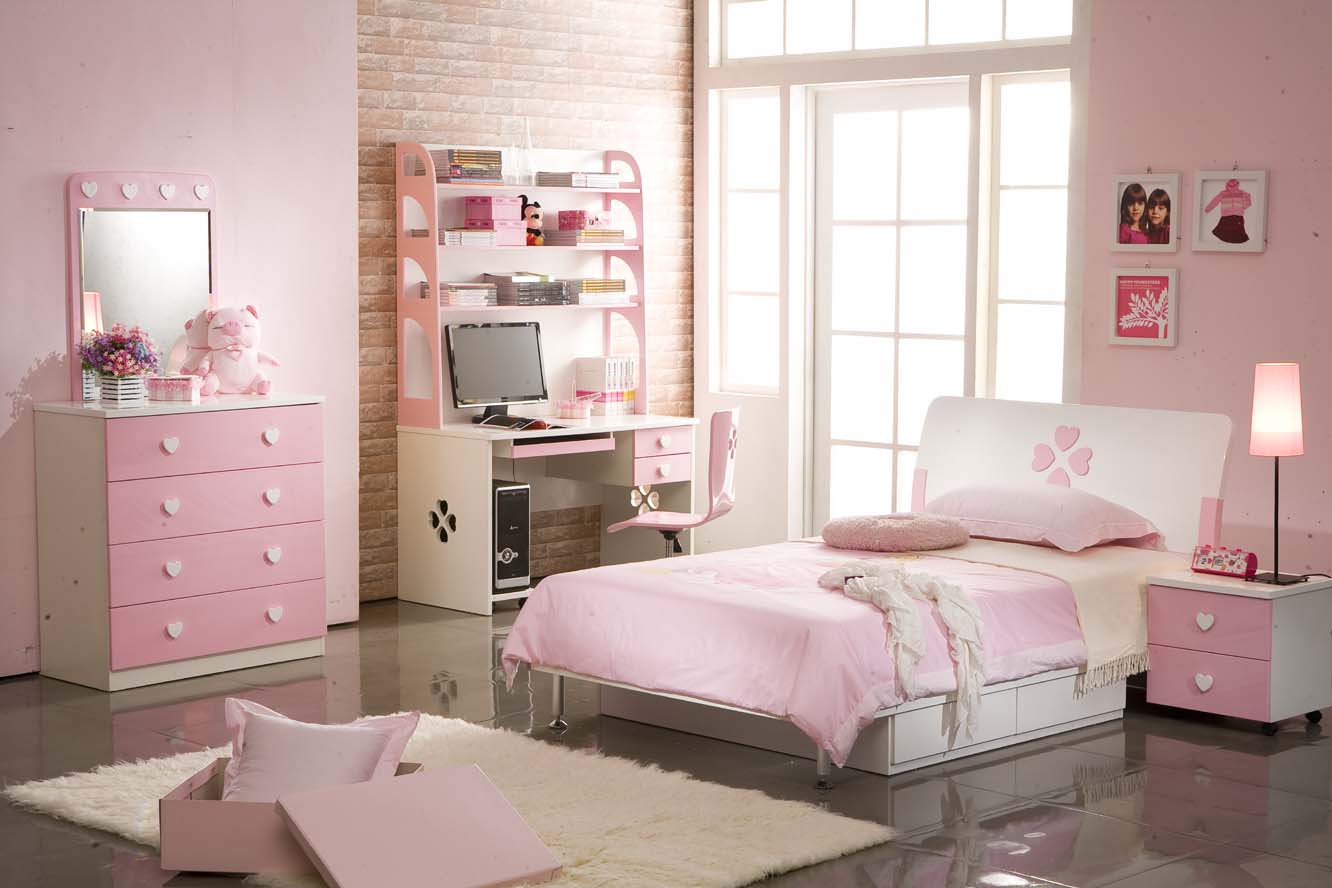 sweet-pink-interior-girls-bedroom-design-inspiration-glass-window-picture