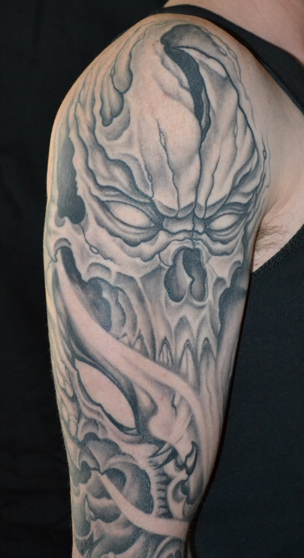 tattoos-skull-designs-for-men-half-sleeves-skull-sleeve-tattoos---designs-and-ideas-picture