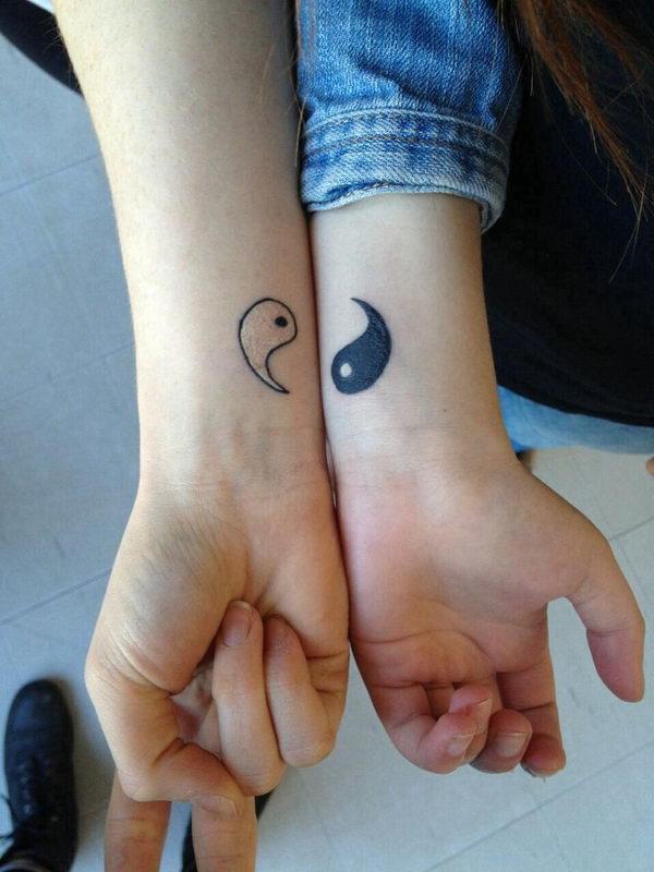 ying-yang-wrist-tattoo-for-best-friends