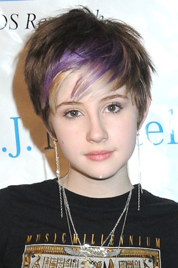 Cute-Short-Hairstyles-for-Teens