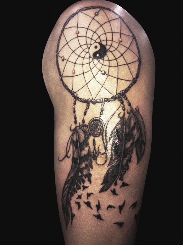 Dreamcatcher-Tattoo-On-Arm