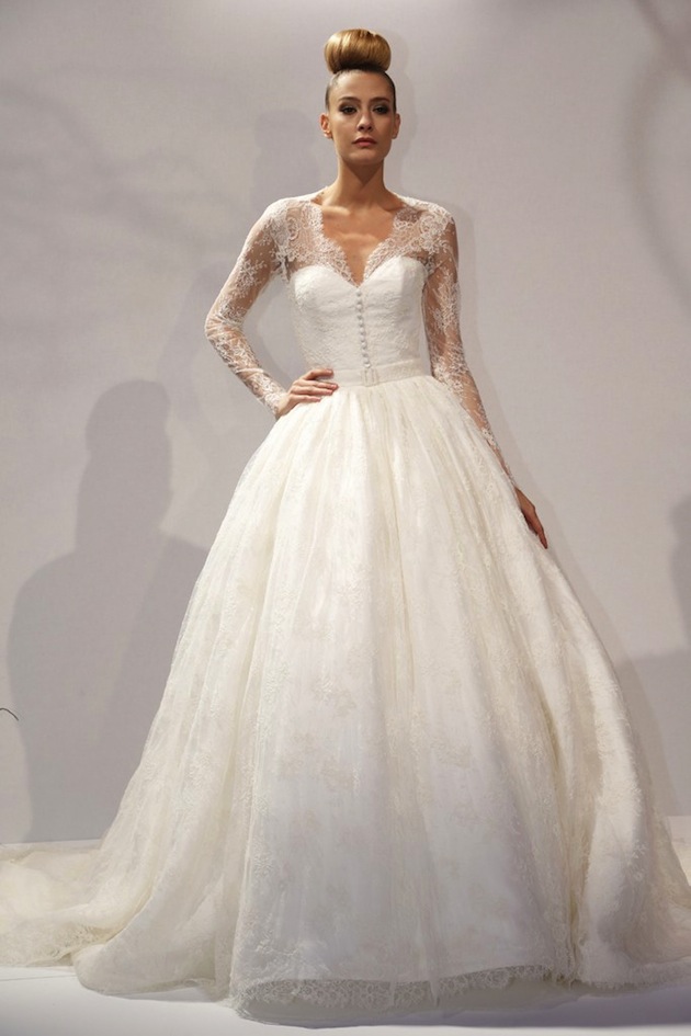 Kate-Middleton-lace-sleeve-wedding-dress-Kleinfeld-Bridal