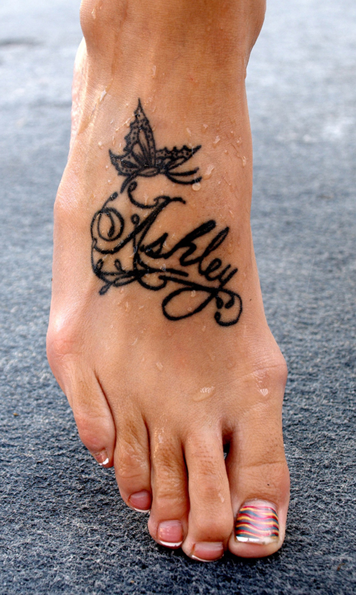Name-Tattoos-for-Women-on-Foot