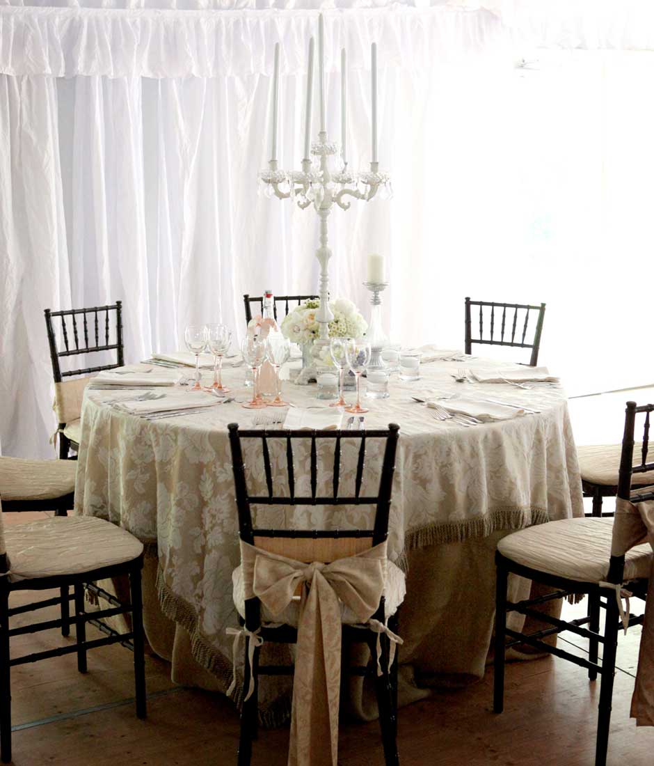 Shabby-Chic-Tent-for-Home-Wedding