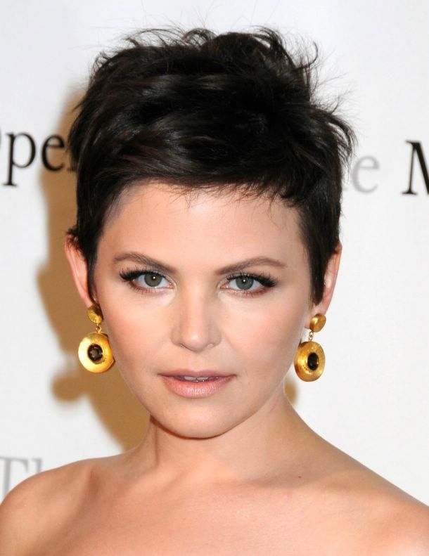 Short-Haircuts-For-Women-With-Fine-Hair