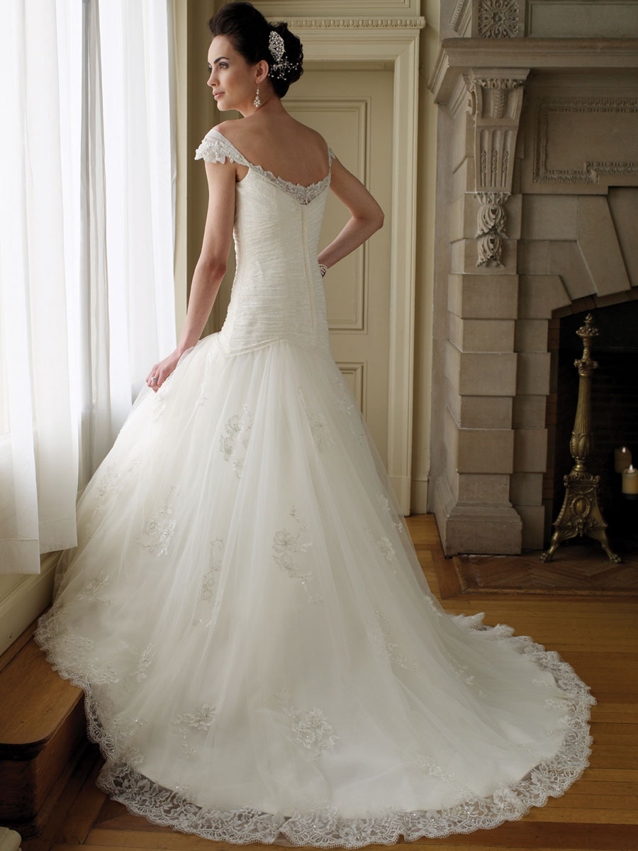 Summer-Wedding-Dresses-With-Sleeves