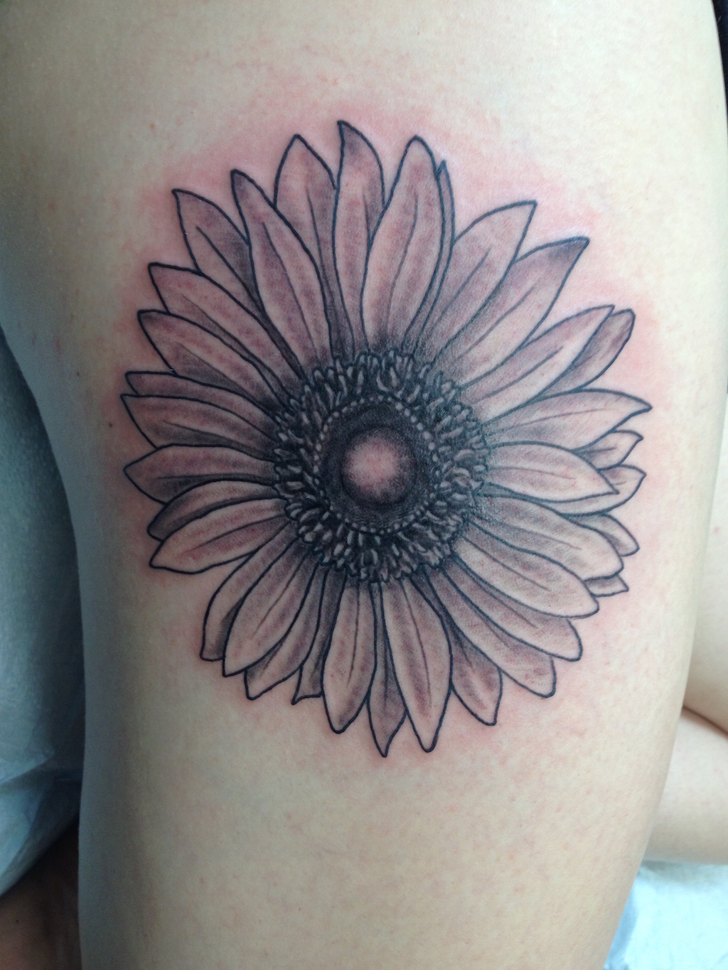 Tattoo-Inspiration-of-Sunflower-posted-by-Chris-Ludgate