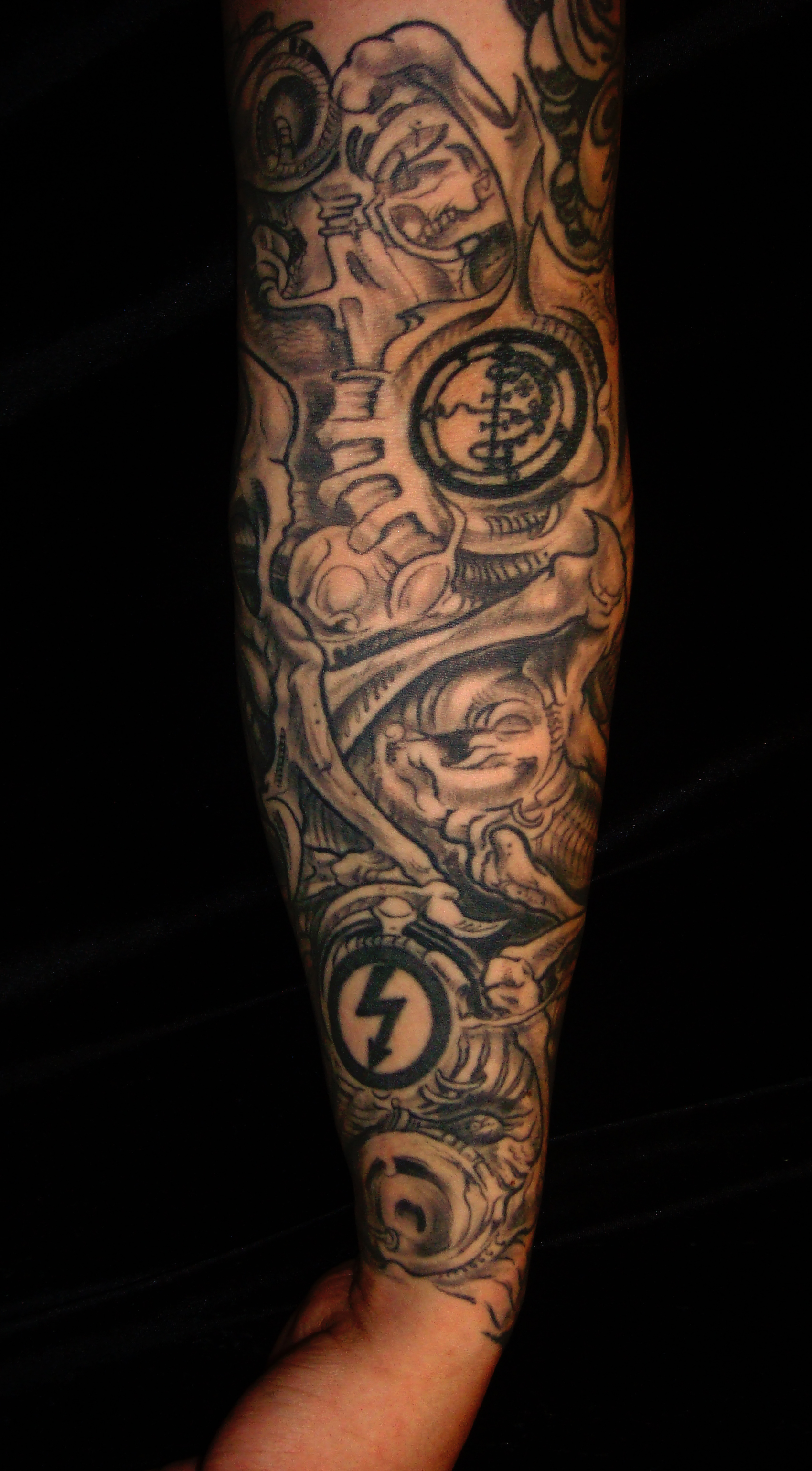 Time-Is-Money-sleeve-tattoos