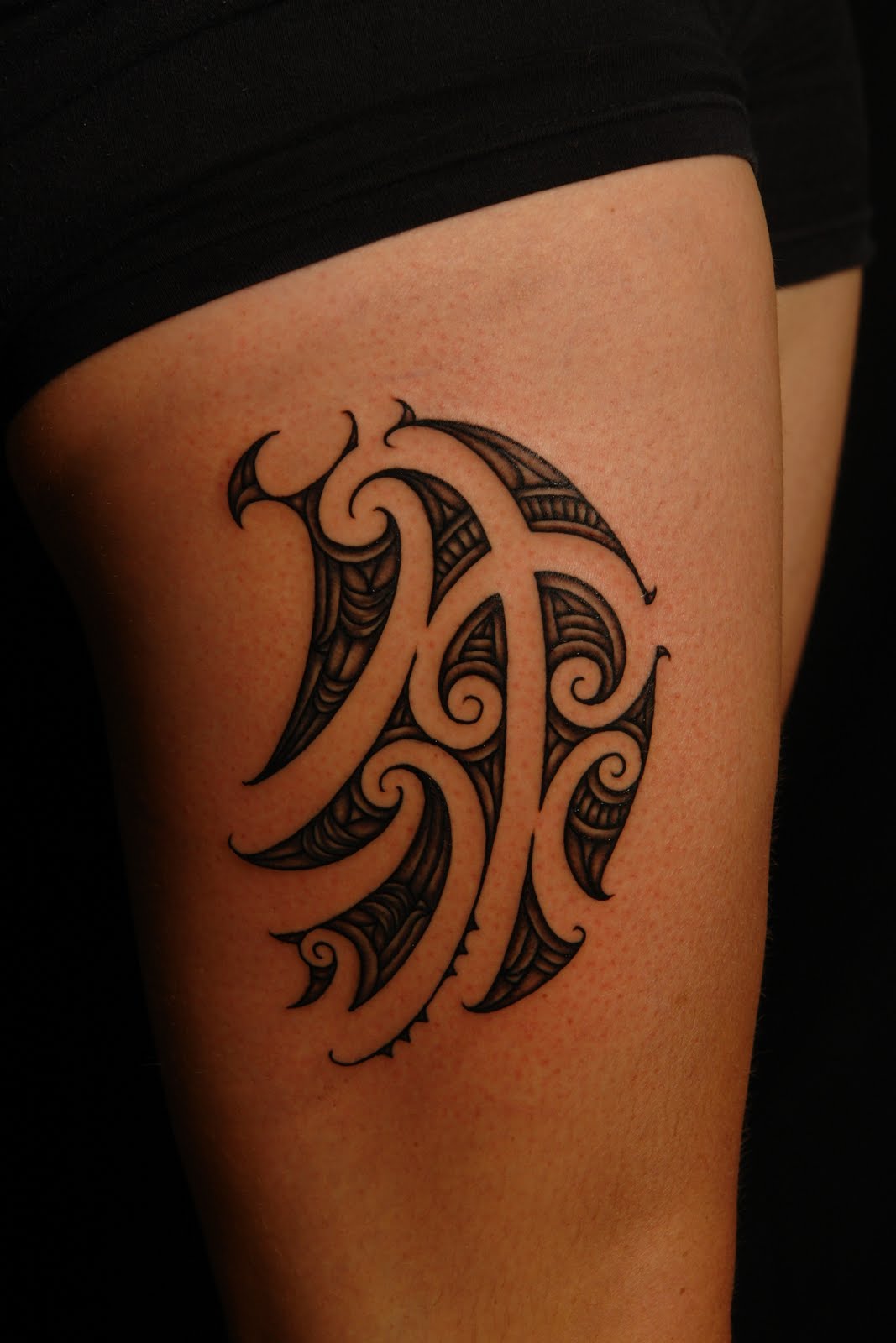 Women-Maori-Tattoo-Latest-Design