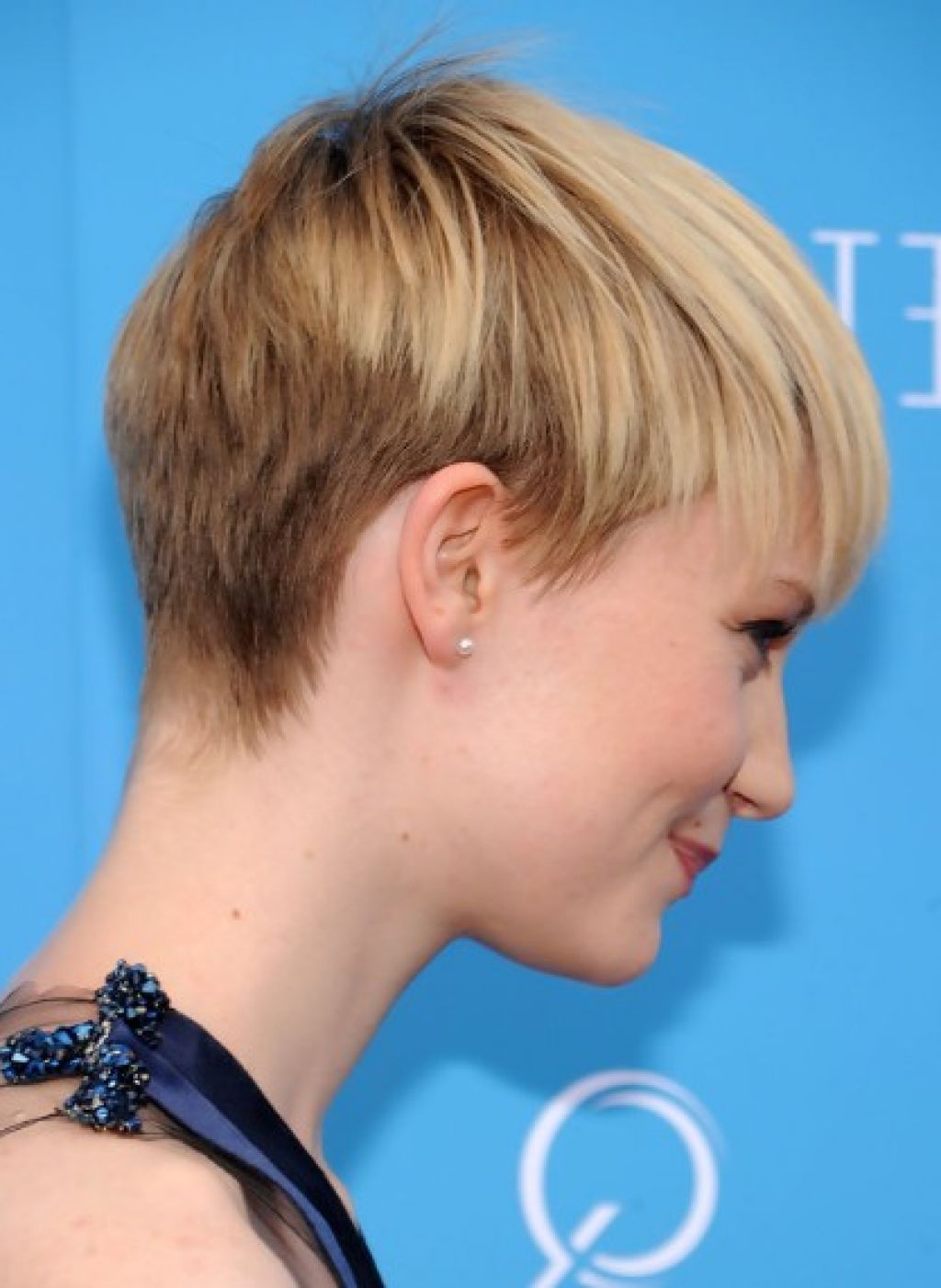 back-view-of-short-pixie-hairstyles