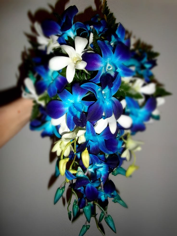 blue-orchid-wedding-bouquet-horrible