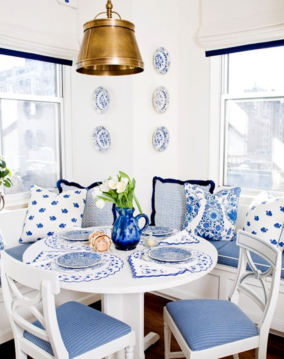cool-dining-room-design-with-furniture-design-with-a-shabby-chic-white-table-and-white-chairs-blue-cushions-decor-idea