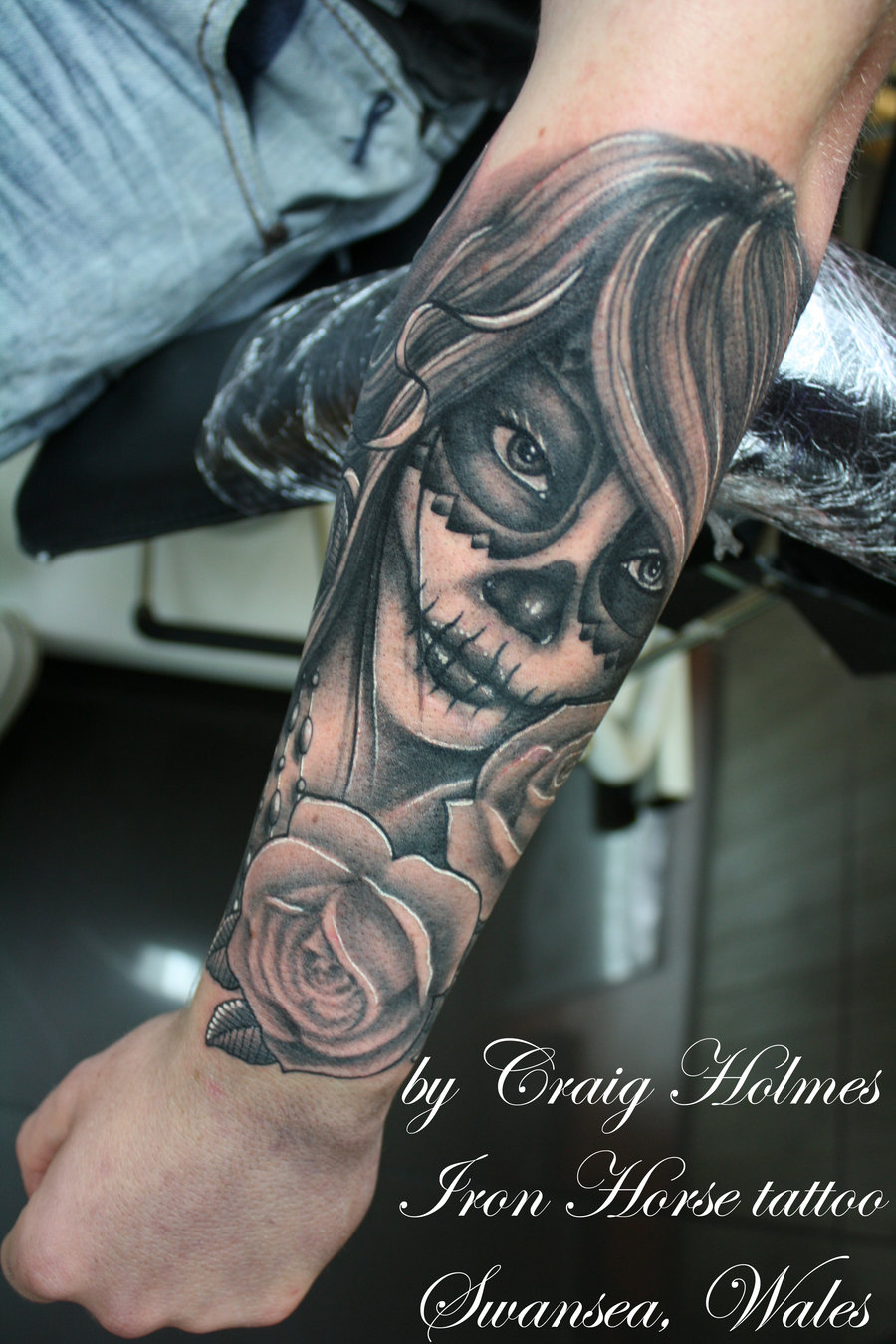 day_of_the_dead_girl_tattoo_by_craig_holmes_by_craigholmestattoo