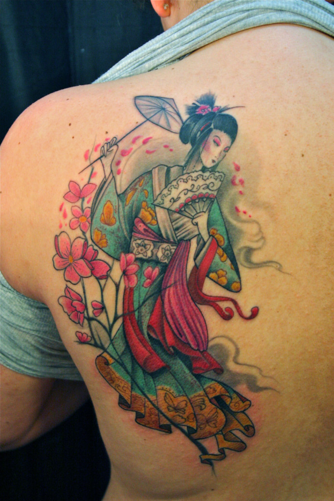 geisha-tattoo-picture-on-back-shoulder