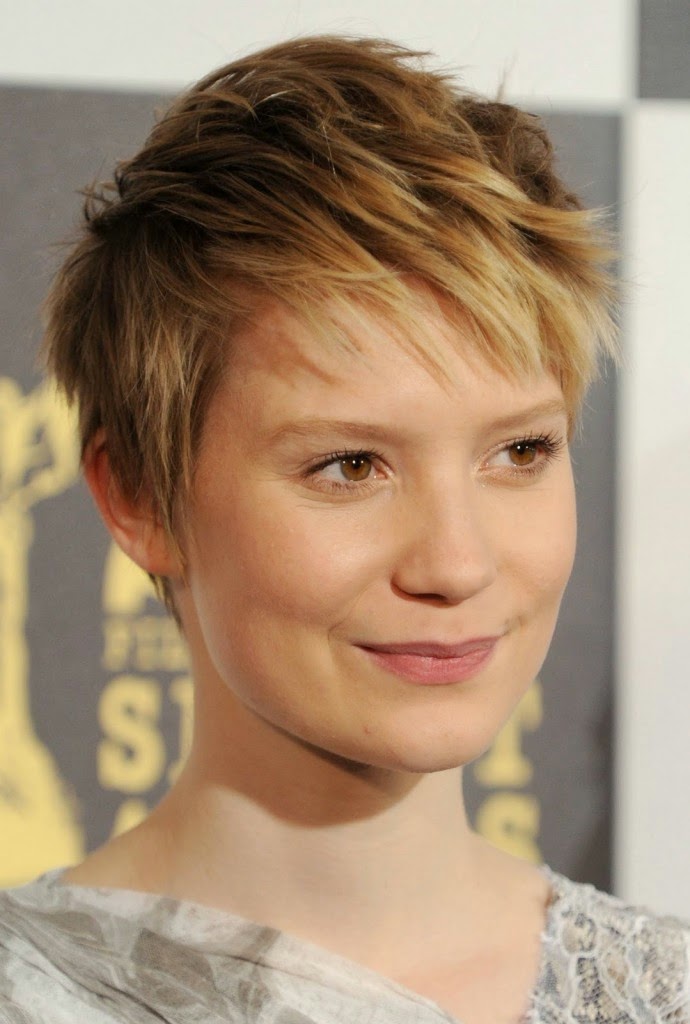 new-pixie-haircuts-for-older-women-2015