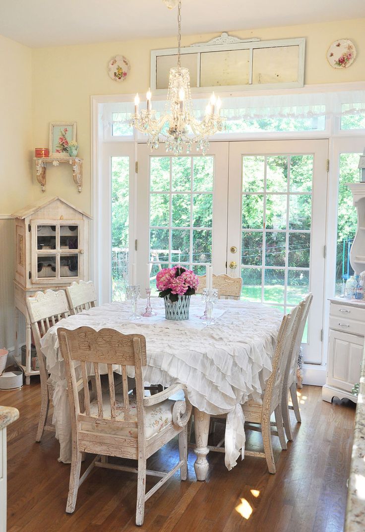 wonderful-shabby-chic-dining-room-furniture-with-images-of-shabby-chic-decor-new-on-shabby-ideas