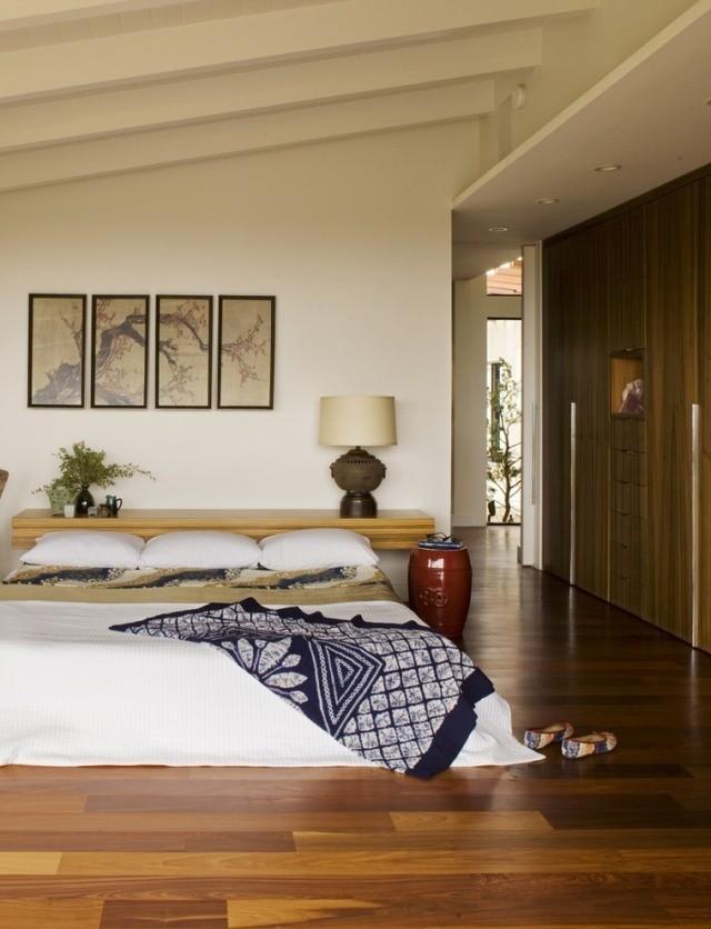 Asian style Zen master bedroom with a relaxed atmosphere