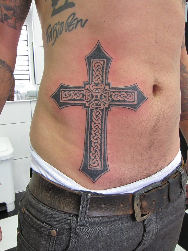 Celtic-Cross-Tattoo-On-Stomach