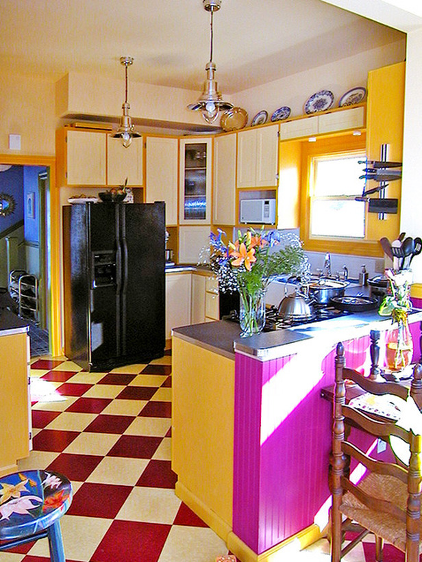 Seidel-yellow-pink-eclectic-kitchen-design