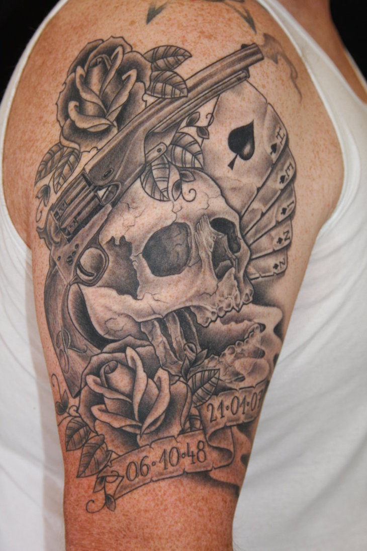 skull and gun by Jacob Tattoo art