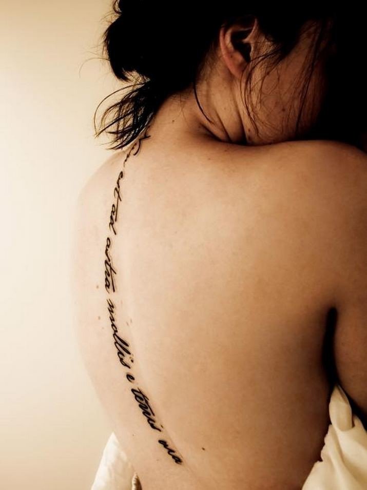 Delicate spinal tattoos are very flattering