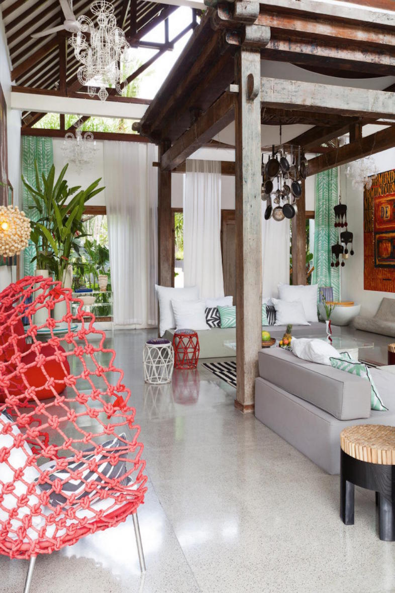tropical holiday living room