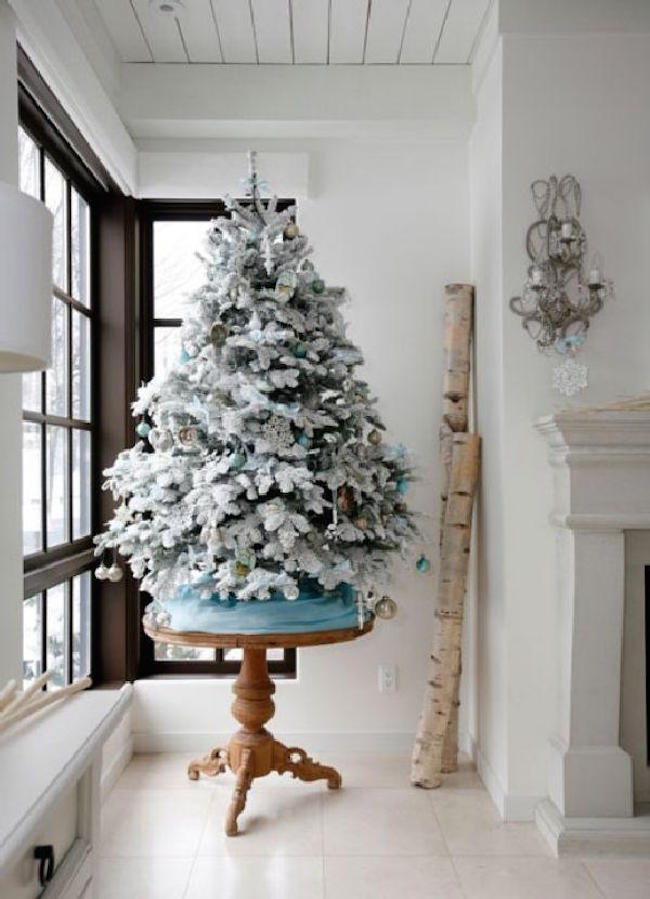 Small White Christmas Tree Decorating Ideas