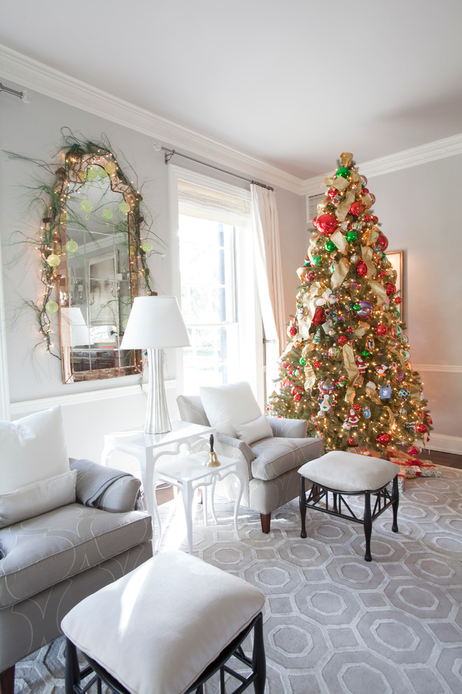 Surprising Flocked Christmas Tree decorating ideas for Living Room