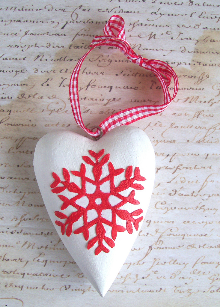 Wooden Christmas heart decoration