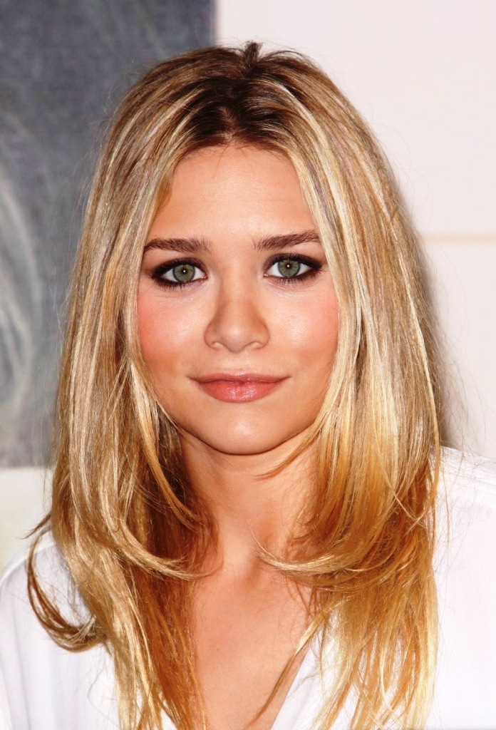 Cute Medium Hairstyles for Round Faces