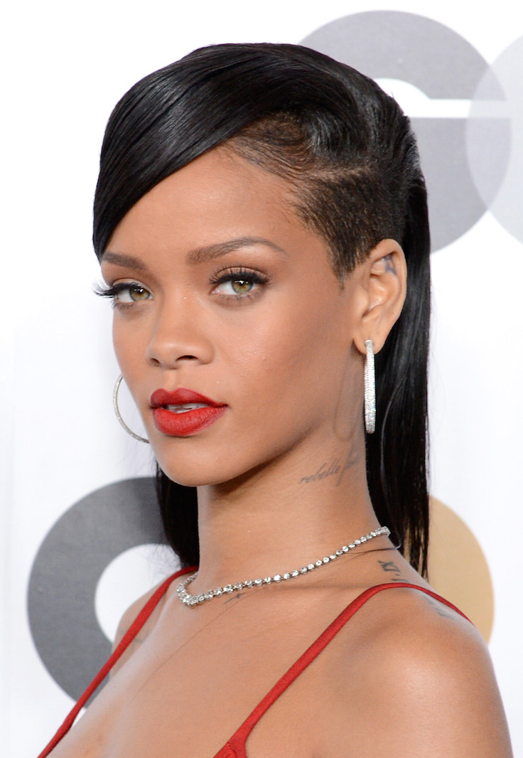 Rihanna undercut HairCut